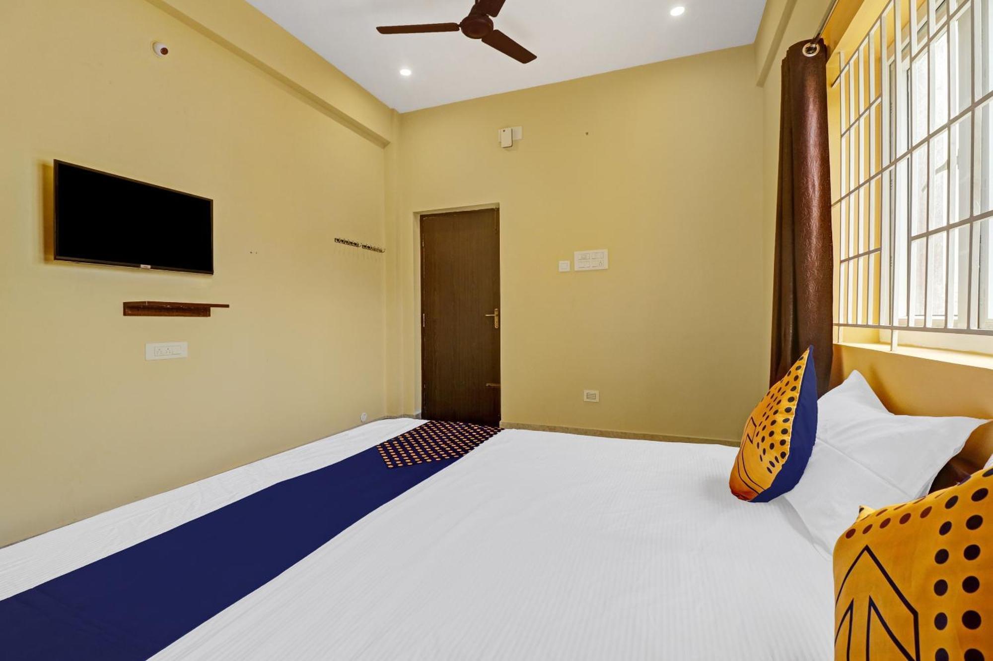 Spot On Kayal Residency Hotel Coimbatore Exterior photo