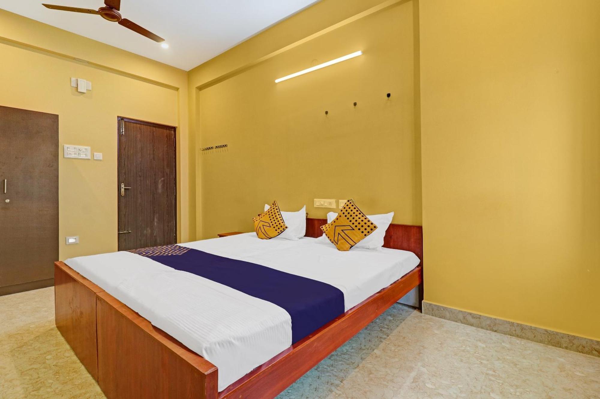Spot On Kayal Residency Hotel Coimbatore Exterior photo