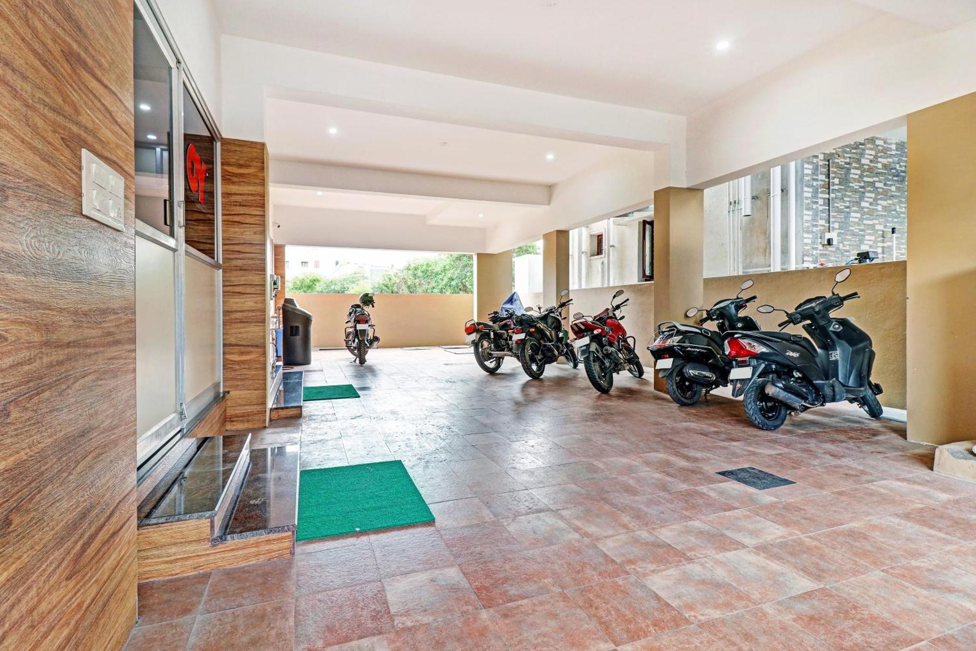 Spot On Kayal Residency Hotel Coimbatore Exterior photo
